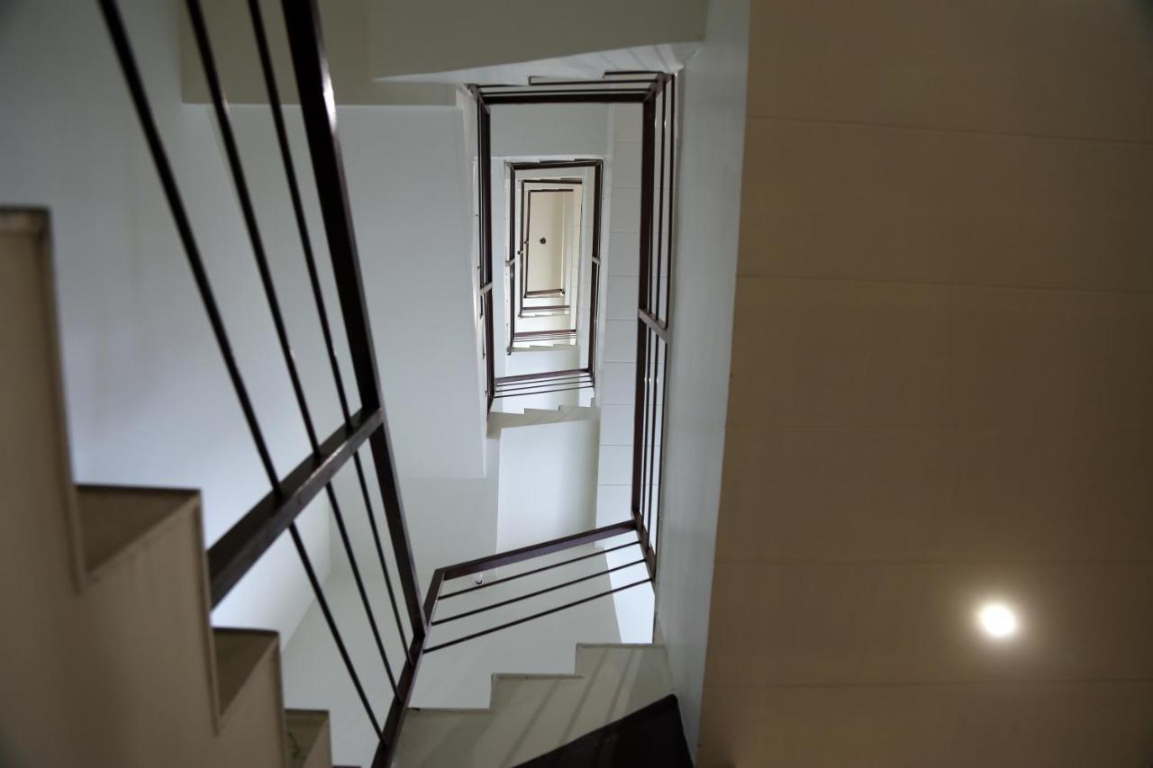 ראג'קוט Hotel Nova Pride מראה חיצוני תמונה
